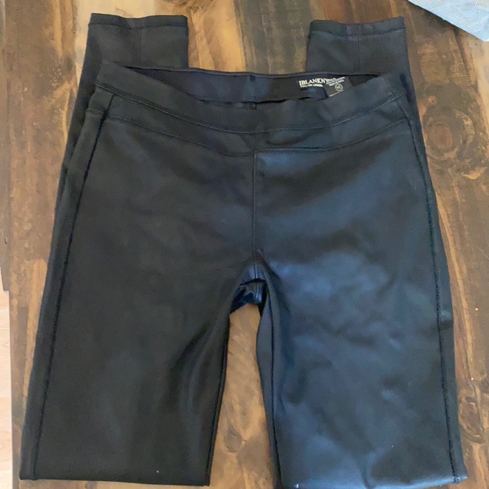 BLANKNYC pull on faux leather legging